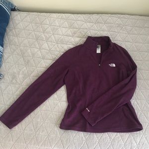 North face pullover fleece quarter zip